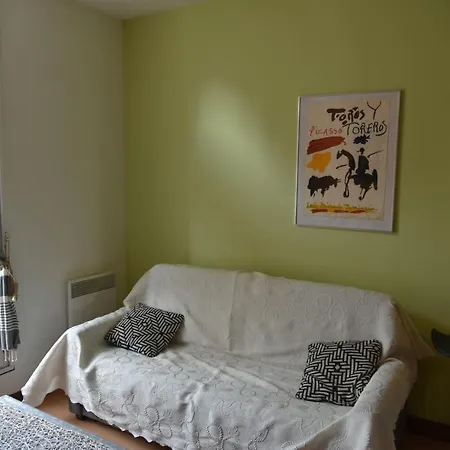 Pied A Terre Au Bord De Sete